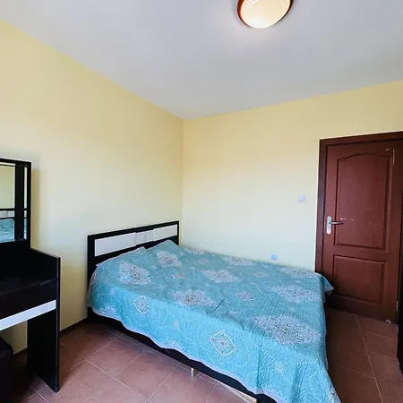 Amadeus I B31 Sunny *